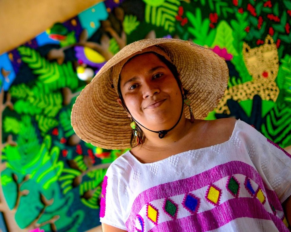 Fotografía de persona sonriente, Carolina Arévalo 